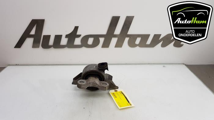 Used Engine mount Opel Corsa E 1.2 16V Price € 10,00 Margin scheme offered by AutoHam