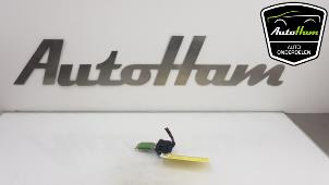 Used Heater resistor Volkswagen Up! (121) 1.0 12V 60 Price € 10,00 Margin scheme offered by AutoHam