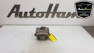 Used Front brake calliper, left Opel Astra K 1.4 Turbo 16V Price € 50,00 Margin scheme offered by AutoHam