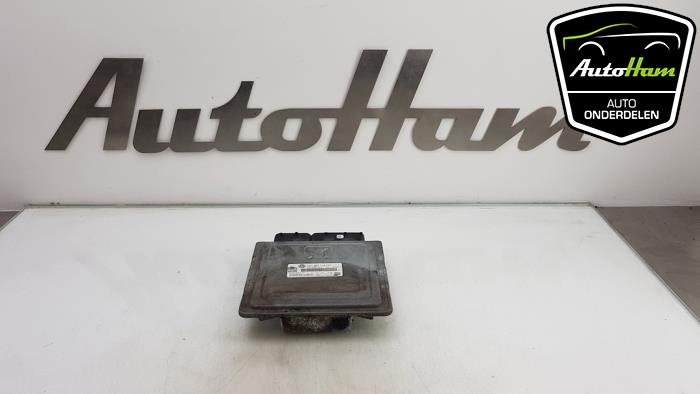 Used Engine management computer Volkswagen Passat Variant (3C5) 2.0 TDI 16V 140 Price € 125,00 Margin scheme offered by AutoHam