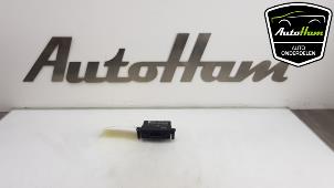 Usados Módulo Gateway Audi TT (8J3) 3.2 V6 24V Quattro Precio € 25,00 Norma de margen ofrecido por AutoHam