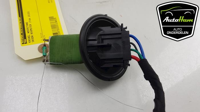 Heater resistor from a Skoda Roomster (5J) 1.2 TSI 2015