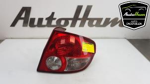 Używane Tylne swiatlo pozycyjne prawe Hyundai Getz 1.3i 12V Cena € 25,00 Procedura marży oferowane przez AutoHam