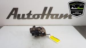 Używane Pompa prózniowa (benzyna) Audi TT (8N3) 3.2 V6 24V Quattro Cena € 30,00 Procedura marży oferowane przez AutoHam