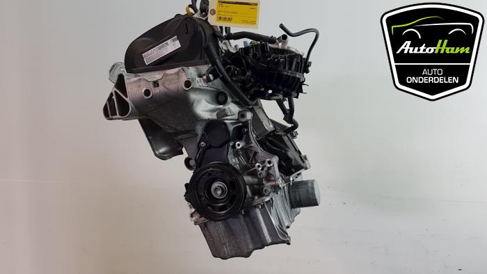Engine from a Volkswagen Golf VII (AUA) 1.0 TSI 12V BlueMotion 2019