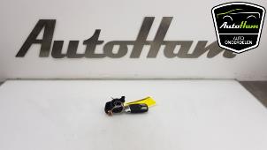 Used Ignition lock + key Audi TT (FV3/FVP) 2.0 TFSI 16V Price € 50,00 Margin scheme offered by AutoHam