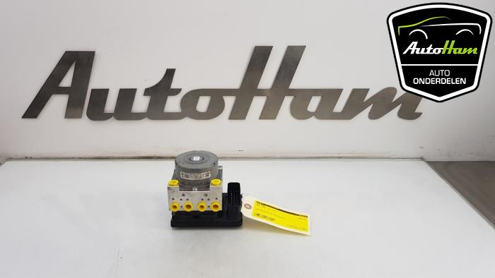 Begagnade ABS-pump Seat Leon (5FB) 1.8 TSI Ecomotive 16V Pris € 145,00 Marginaltabell erbjuds av AutoHam