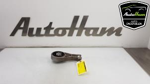 Used Engine mount Opel Corsa E 1.4 Turbo 16V Price € 30,00 Margin scheme offered by AutoHam