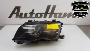 Used Headlight, left BMW 3 serie (E46/4) 320d 16V Price € 50,00 Margin scheme offered by AutoHam