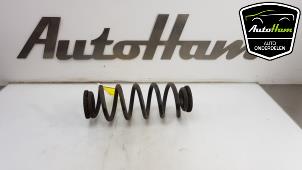 Usagé Ressort de flexion arrière Opel Astra K 1.4 16V Prix € 25,00 Règlement à la marge proposé par AutoHam