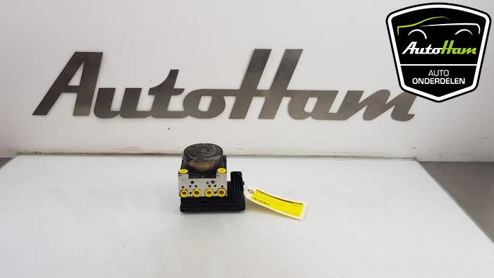 Used ABS pump Volkswagen Golf VII (AUA) 1.4 GTE 16V Price € 50,00 Margin scheme offered by AutoHam