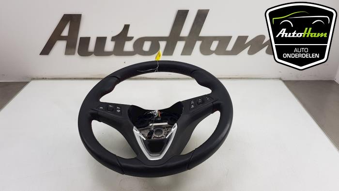Używane Kierownica Opel Corsa E 1.4 Turbo 16V Cena € 60,00 Procedura marży oferowane przez AutoHam