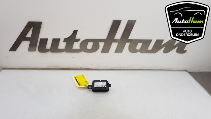 Używane Modul keyless vehicle Mini Clubman (F54) 1.5 Cooper 12V Cena € 20,00 Procedura marży oferowane przez AutoHam