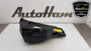 Usagé Caisson de graves Audi TT (8J3) 2.0 TFSI 16V Prix € 125,00 Règlement à la marge proposé par AutoHam
