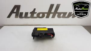 Used Fuse box Opel Meriva 1.4 Turbo 16V ecoFLEX Price € 25,00 Margin scheme offered by AutoHam