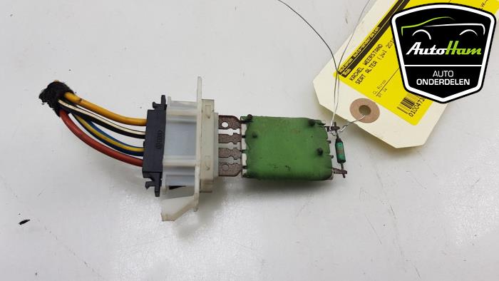 Heater resistor from a Seat Altea XL (5P5) 1.2 TSI 2010