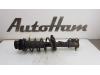 Fronts shock absorber, left from a Kia Picanto (TA), 2011 / 2017 1.0 12V, Hatchback, Petrol, 998cc, 49kW (67pk), FWD, G3LA, 2011-05 / 2017-03, TAF4P1; TAF4P2; TAF4P5; TAF4P6; TAF5P1; TAF5P2; TAF5P5; TAF5P6 2016