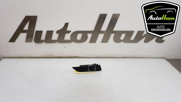 Usados Interruptor BMW 1 serie (F20) 116d 1.5 12V TwinPower Precio € 15,00 Norma de margen ofrecido por AutoHam