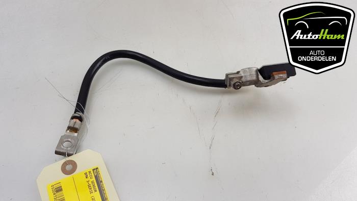 Battery sensor from a BMW 3 serie Touring (F31) 320d 2.0 16V 2014