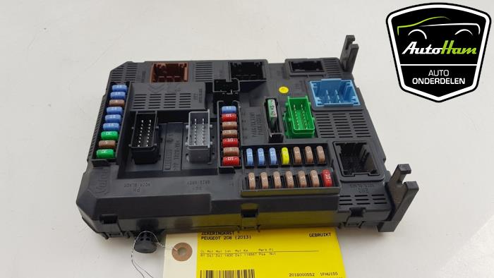 Fuse box Peugeot 208 1.4 HDi - 9678355880 Psa - AutoHam