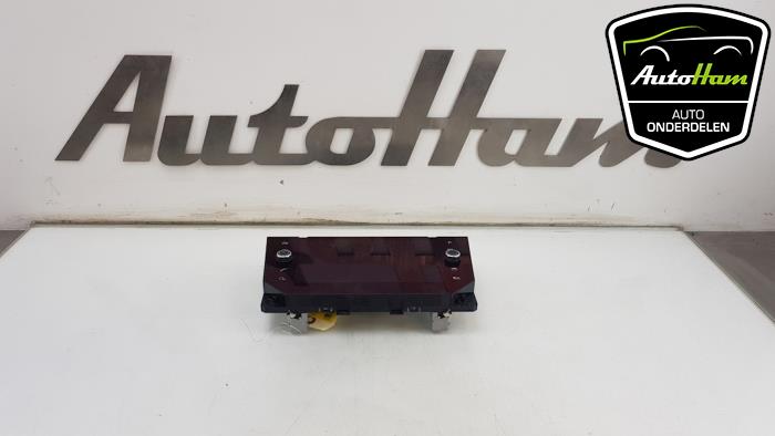 Begagnade Innerdisplay Seat Ibiza V (KJB) 1.0 TSI 12V Pris € 90,00 Marginaltabell erbjuds av AutoHam