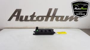 Used Fuse box BMW 1 serie (F20) 116i 1.5 12V Price € 35,00 Margin scheme offered by AutoHam