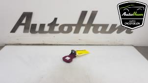 Used GPS antenna Seat Leon (5FB) 1.4 TSI ACT 16V Price € 10,00 Margin scheme offered by AutoHam