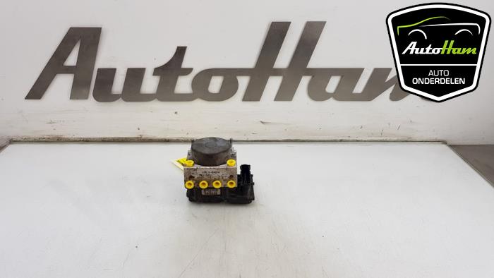 Begagnade ABS-pump Daihatsu Cuore (L251/271/276) 1.0 12V DVVT Pris € 30,00 Marginaltabell erbjuds av AutoHam
