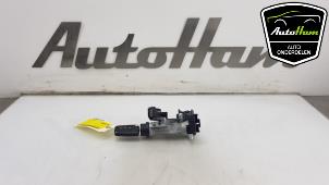 Used Ignition lock + key Volkswagen Polo VI (AW1) 1.0 TSI 12V Price € 35,00 Margin scheme offered by AutoHam