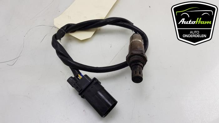 Lambda probe from a Volkswagen Passat Variant (3G5) 1.6 TDI 16V 2016