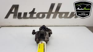 Used Rear brake calliper, left Volkswagen Tiguan (AD1) 2.0 TDI 16V BlueMotion Techn.SCR 4Motion Price € 75,00 Margin scheme offered by AutoHam