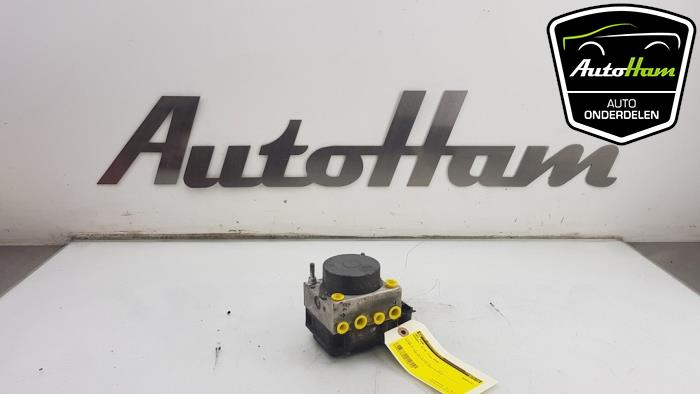 Gebrauchte ABS Pumpe Renault Clio III (BR/CR) 1.4 16V Preis € 35,00 Margenregelung angeboten von AutoHam