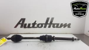 Used Front drive shaft, right Renault Clio III (BR/CR) 1.4 16V Price € 25,00 Margin scheme offered by AutoHam