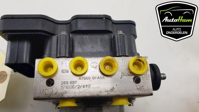 ABS pump from a Nissan Micra (K14) 0.9 IG-T 12V 2019