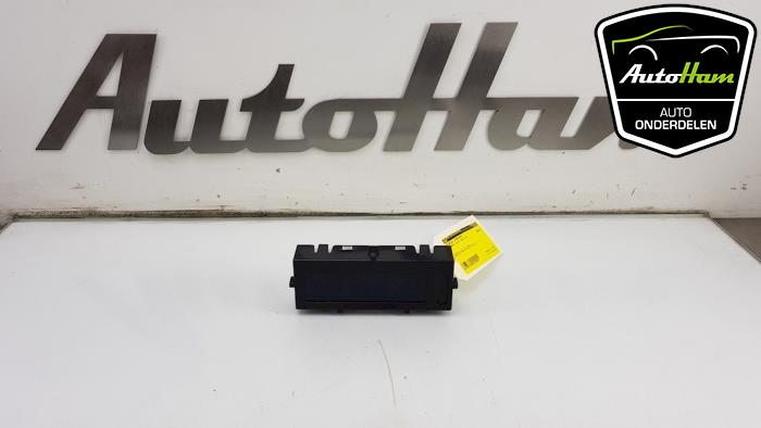 Used Interior display Renault Clio III (BR/CR) 1.5 dCi FAP Price € 15,00 Margin scheme offered by AutoHam