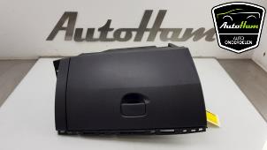 Used Glovebox Renault Clio III (BR/CR) 1.5 dCi FAP Price € 30,00 Margin scheme offered by AutoHam