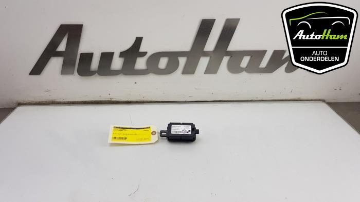 Używane Modul keyless vehicle Mini Clubman (F54) 2.0 Cooper S 16V Cena € 20,00 Procedura marży oferowane przez AutoHam