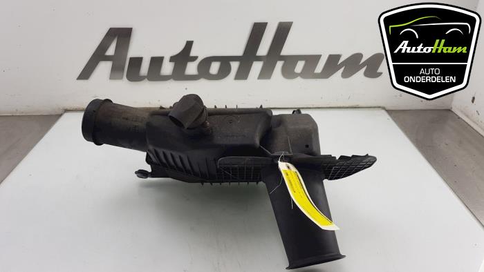 Begagnade Luftfilterhus Porsche Boxster (986) 2.7 24V Pris € 45,00 Marginaltabell erbjuds av AutoHam