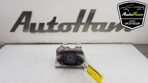 Used Gearbox mount Renault Clio IV Estate/Grandtour (7R) 0.9 Energy TCE 90 12V Price € 25,00 Margin scheme offered by AutoHam