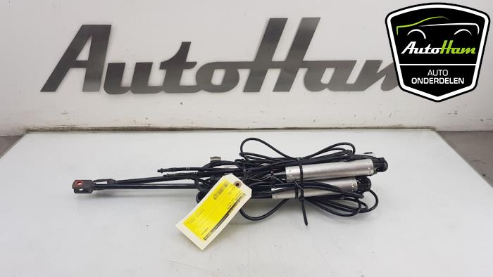 Używane Silownik dachu cabrio Volkswagen Eos (1F7/F8) 1.4 TSI 16V BlueMotion Cena € 250,00 Procedura marży oferowane przez AutoHam