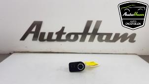 Używane Przelacznik swiatel Opel Adam 1.2 16V Cena € 15,00 Procedura marży oferowane przez AutoHam