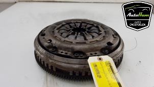 Used Dual mass flywheel Renault Scénic III (JZ) 1.5 dCi 105 Price € 100,00 Margin scheme offered by AutoHam