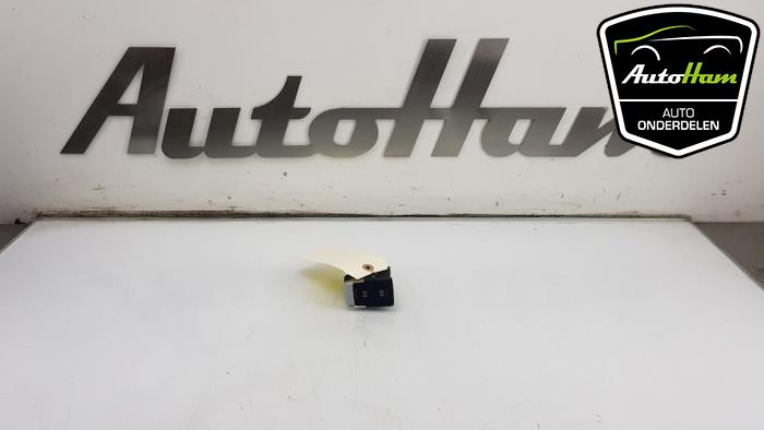 Gebrauchte Handbremse Schalter Seat Leon (5FB) 1.0 TSI 12V Preis € 15,00 Margenregelung angeboten von AutoHam