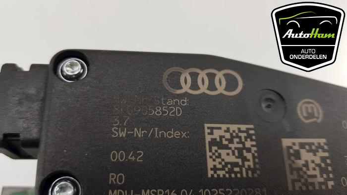 Serrure de contact électronique d'un Audi A5 Sportback (8TA) 2.0 TDI 16V 2010