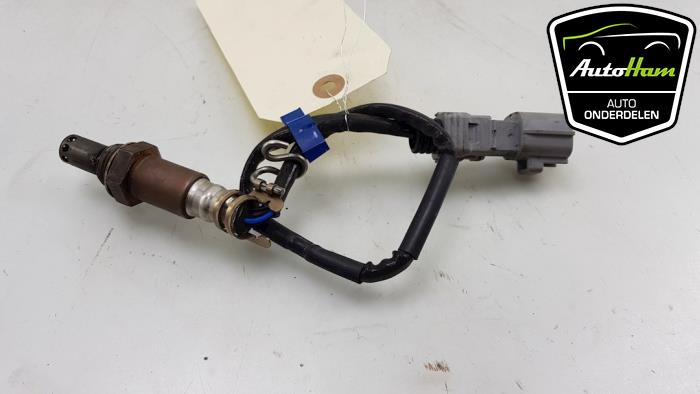Lambda probe from a Toyota Corolla Touring Sport (E21/EH1) 2.0 16V Hybrid 2019