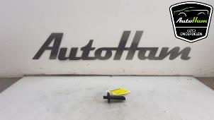 Used Airflow meter BMW 3 serie (F30) 320i 2.0 16V Price € 75,00 Margin scheme offered by AutoHam