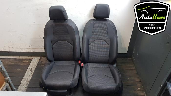 Set of upholstery (complete) from a Seat Leon (5FB) 1.4 TSI ACT 16V 2018