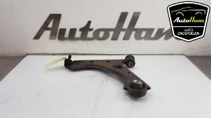 Usagé Bras de suspension avant gauche Peugeot Bipper (AA) 1.4 HDi Prix € 20,00 Règlement à la marge proposé par AutoHam