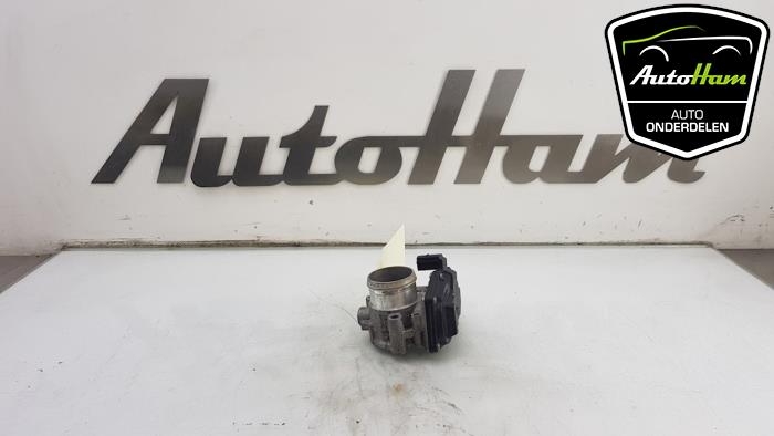 Gebrauchte Drosselklappengehäuse Ford Focus 3 Wagon 1.0 Ti-VCT EcoBoost 12V 125 Preis € 15,00 Margenregelung angeboten von AutoHam