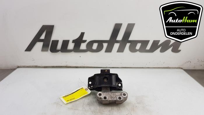 Used Engine mount Peugeot 208 I (CA/CC/CK/CL) 1.4 16V Price € 15,00 Margin scheme offered by AutoHam